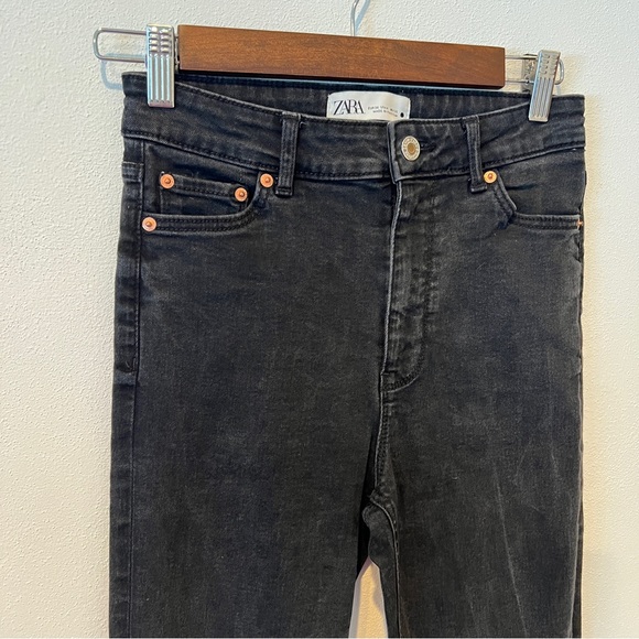 Zara Black Denim Flare High Waisted Full Length Jeans - Picture 2 of 7